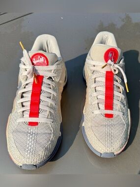 🎒Nike Sabrina 1 Grounded Athletic Shoes Women’s Size 11